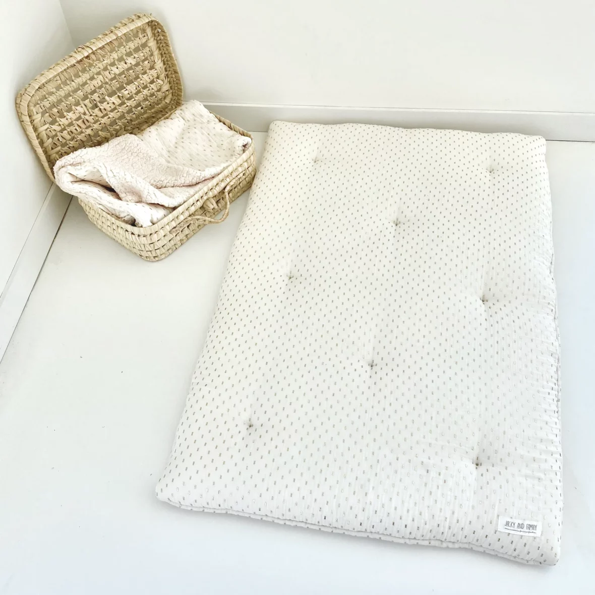 Tapis d’éveil crème doré