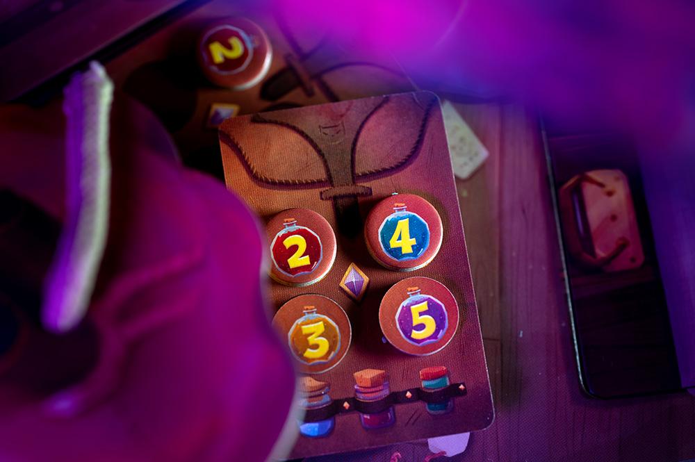Boardgameshot-Potion-House-3