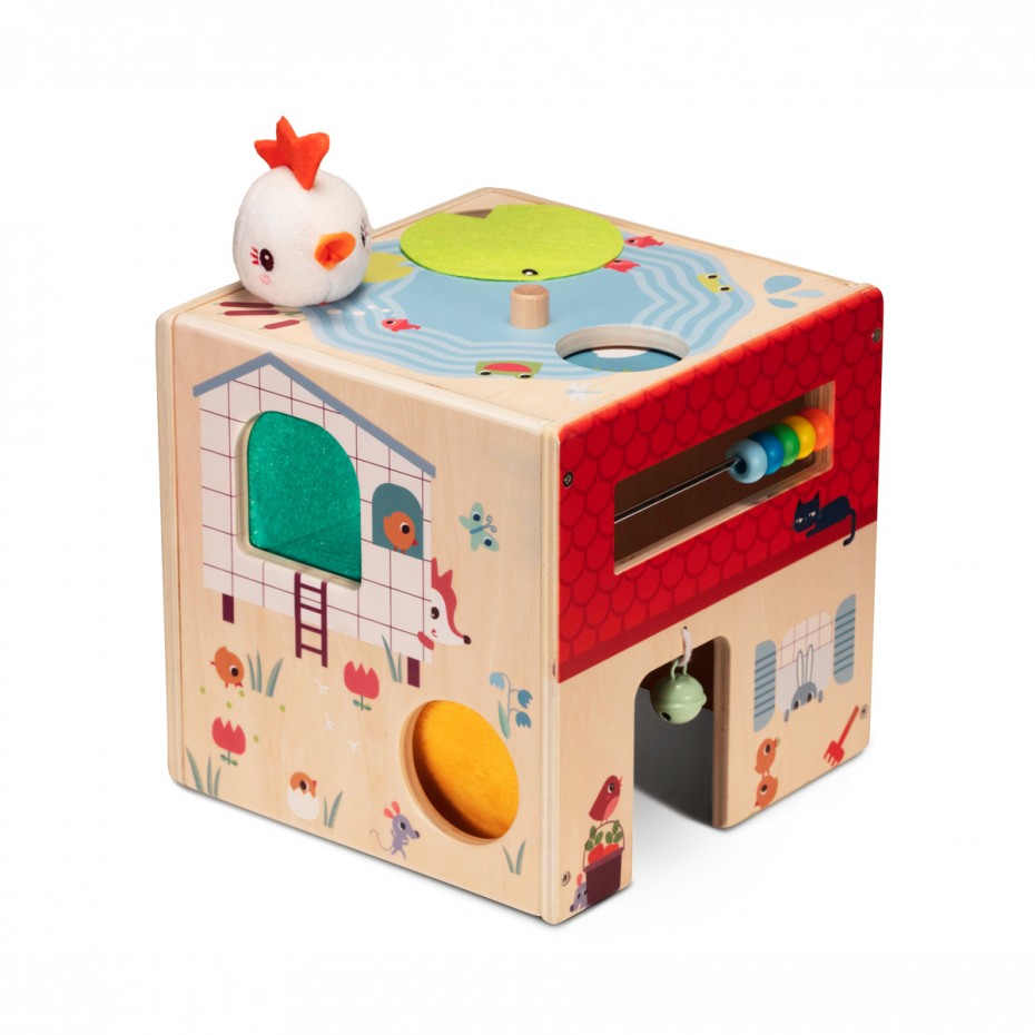 Cube d’activité en bois – La ferme
