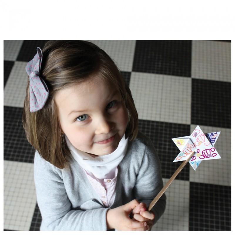 kit-creatif-baguettes-magiques-en-carton (3)