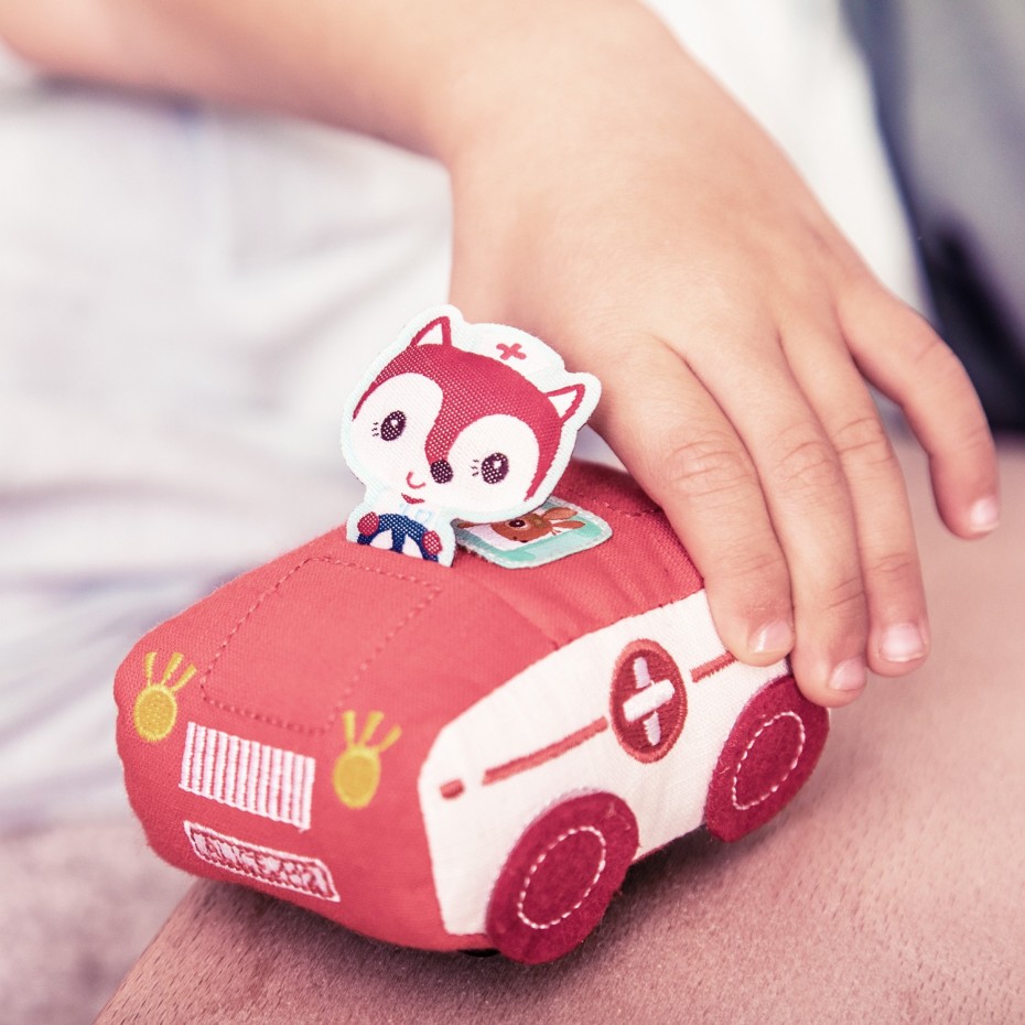 voiture-a-friction-alice-la-renarde (1)
