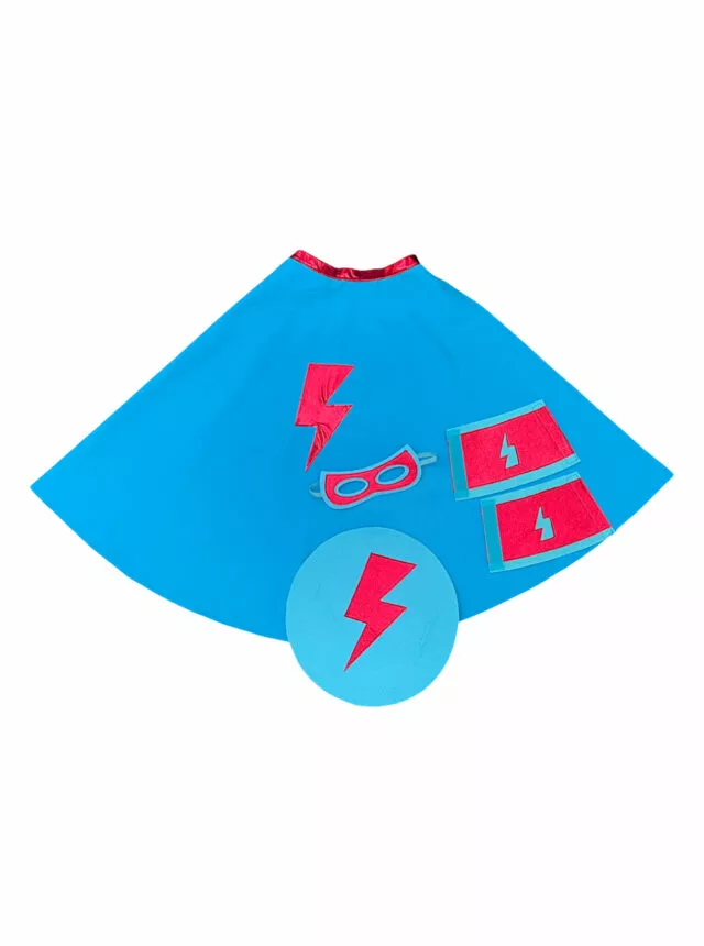 KIT-SUPERHERO-ROUGE-T-BLEU-scaled-640×860