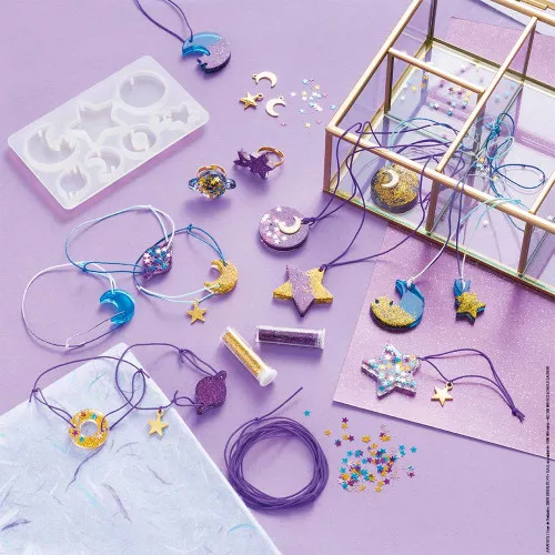 14-bijoux-resine-galaxy-a-creer (3)