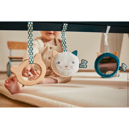 jouets-sensoriels-a-suspendre-set-de-3 (3)