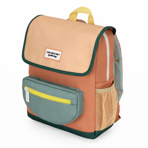 sac-a-dos-ecole-maternelle-enfants-marron-vert-format-carre-hello-hossy