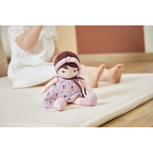 Ma première poupée en tissu Léonie – 25 cm