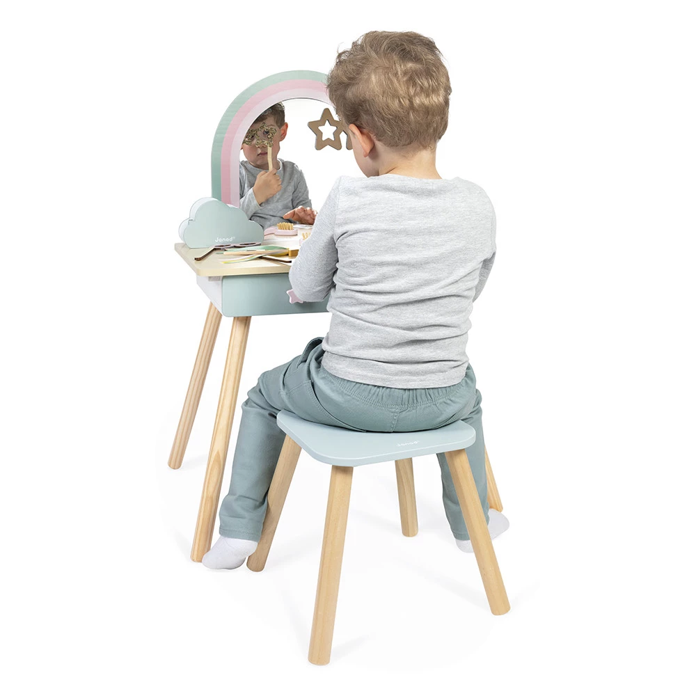 coiffeuse-en-bois-et-accessoires-licorne.jpg1