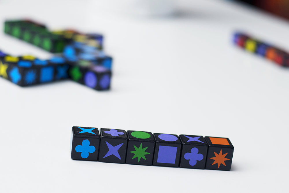 Qwirckle cubes1